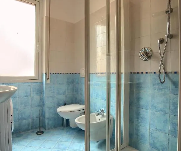 Apartamento Di Fronte Pista Ciclabile Con 2 Da Letto E Wifi Imperia